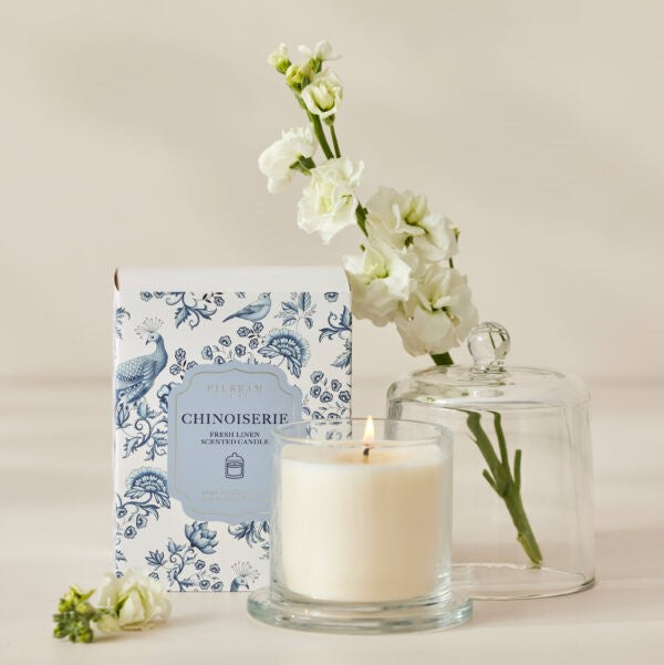 Chinoiserie Glass Cloche Candle- Fresh Linen Scent
