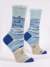 Load image into Gallery viewer, Women&#39;s Crew Socks - Ocean Gets Me
