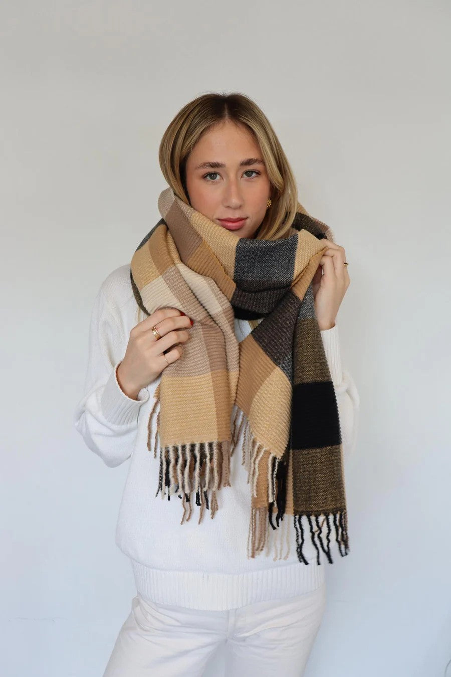 Scarf - Crinkle Camel Black