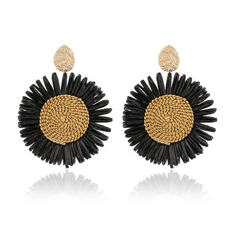 Flora Sunflower Earrings [col:gold Black]