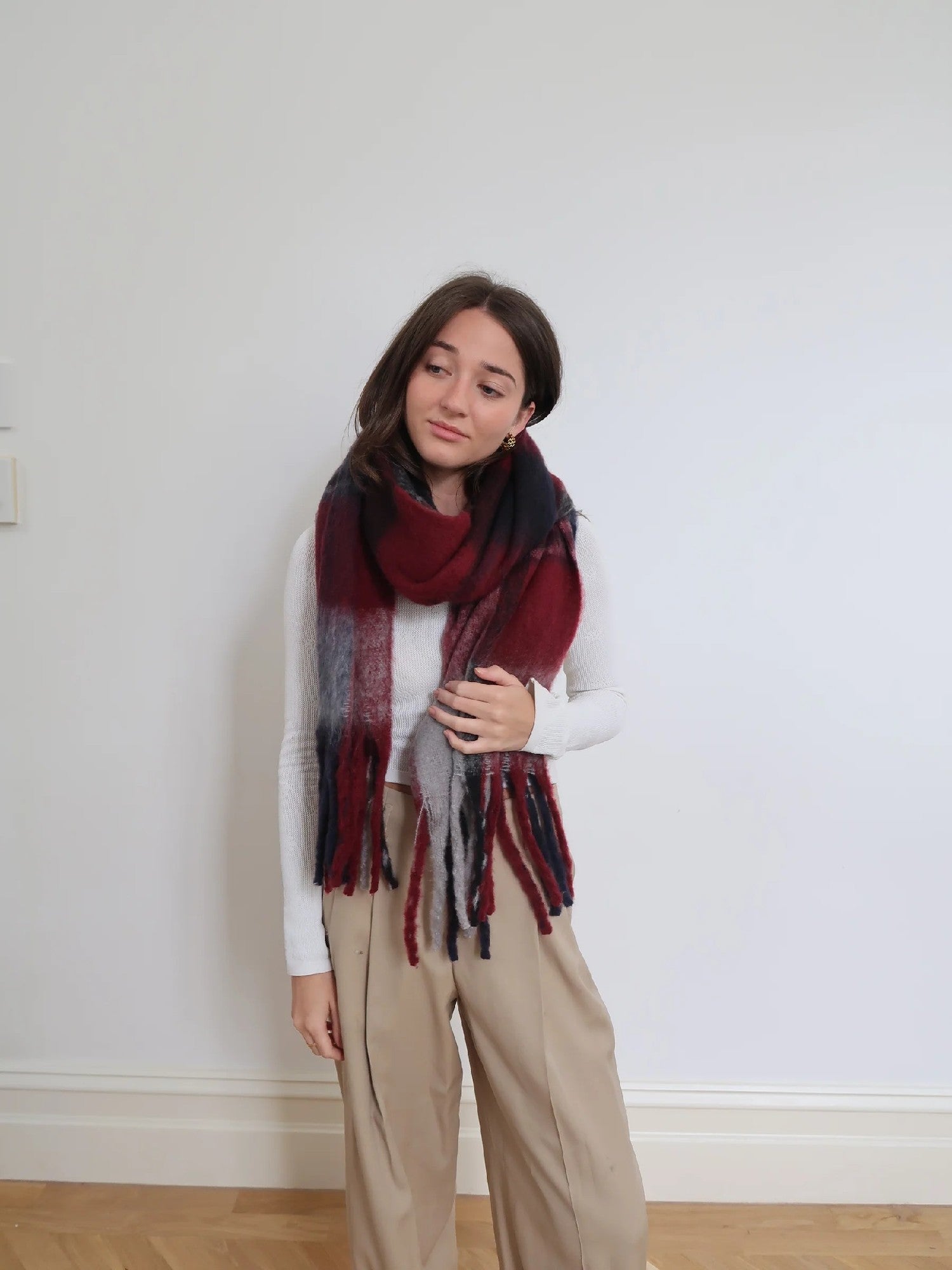 Scarf - Blanket Check Tassel Wine