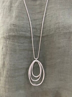 Subic Necklace [col:silver]