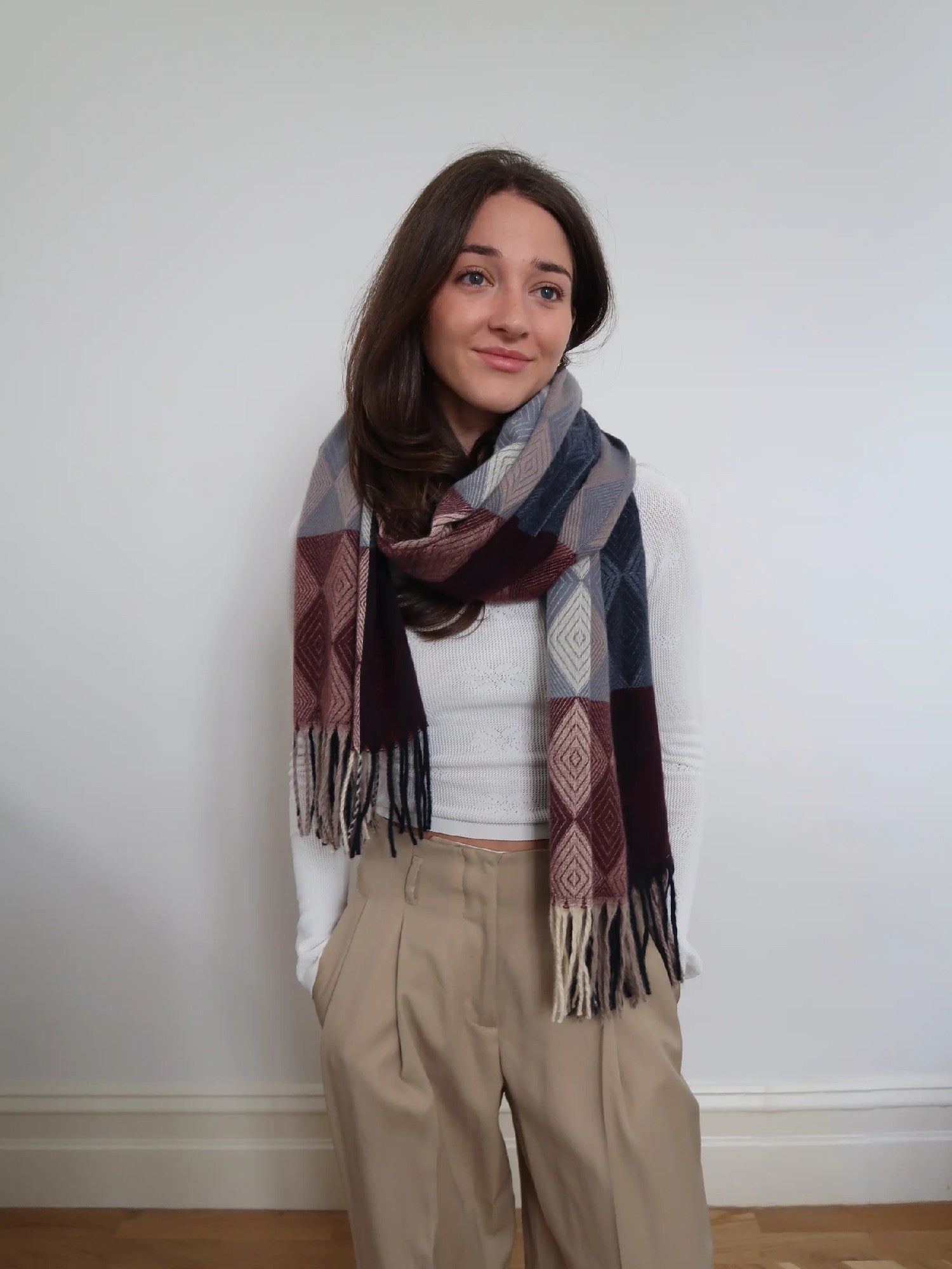 Scarf - Diamond Print Blue/wine