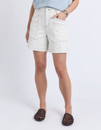 Balmy Short [siz:16]