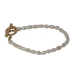 Delicate Fresh Water Pearl Fob Bracelet [col:gold]