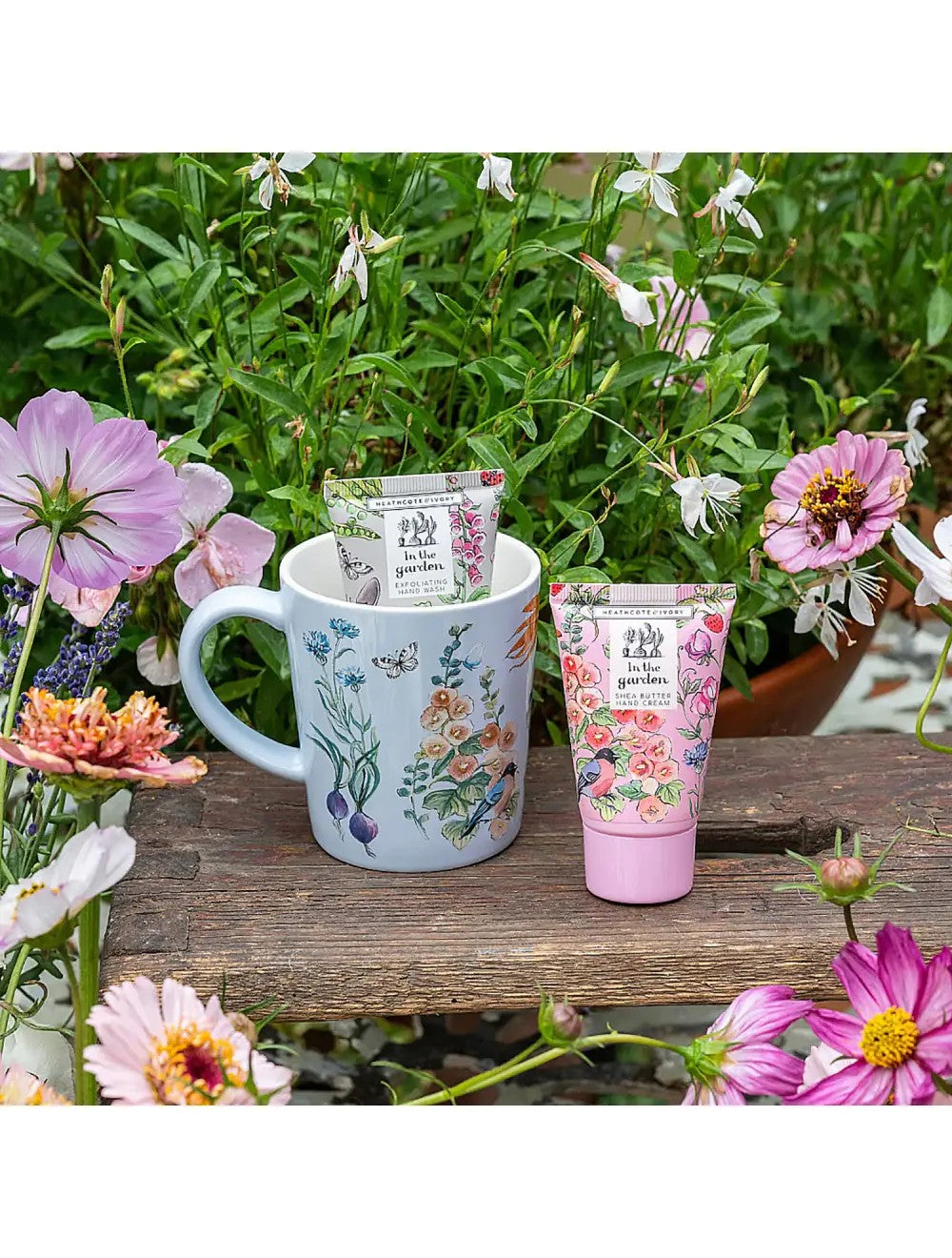 Heathcote & Ivory In The Garden Tea Break Ceramic Mug & Hand Essentials