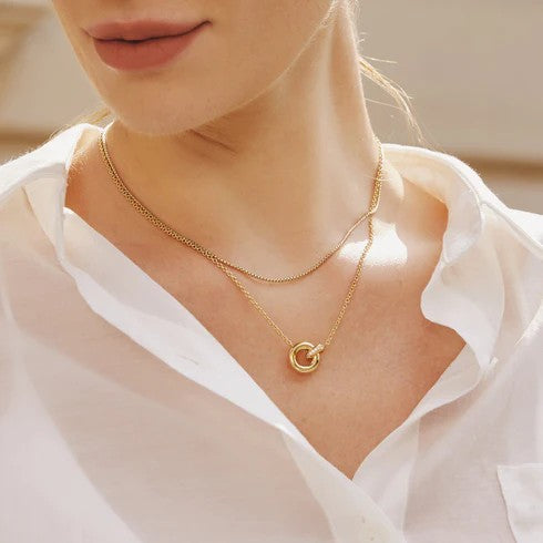 Vogue Maven Gold Linked Necklace 