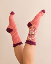 Load image into Gallery viewer, A-z Ankle Socks- G 
