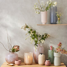 Load image into Gallery viewer, Albertine Vase Medium
