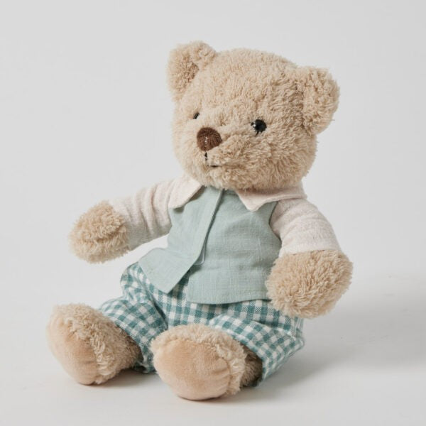 Ethan Bear 