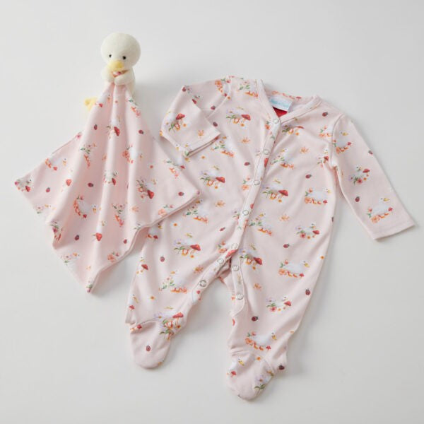 Wadding Around Romper And Comforter 