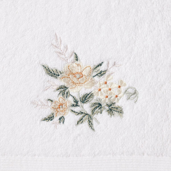 Belle Fleur Hand Towel