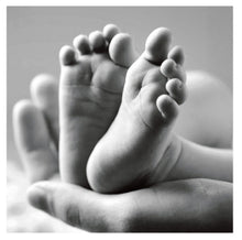 Load image into Gallery viewer, Card - Baby Feet Resting In Palm Of Hand

