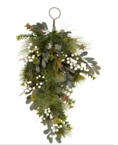 Pine Needle Door Hanger With Berry 68cm