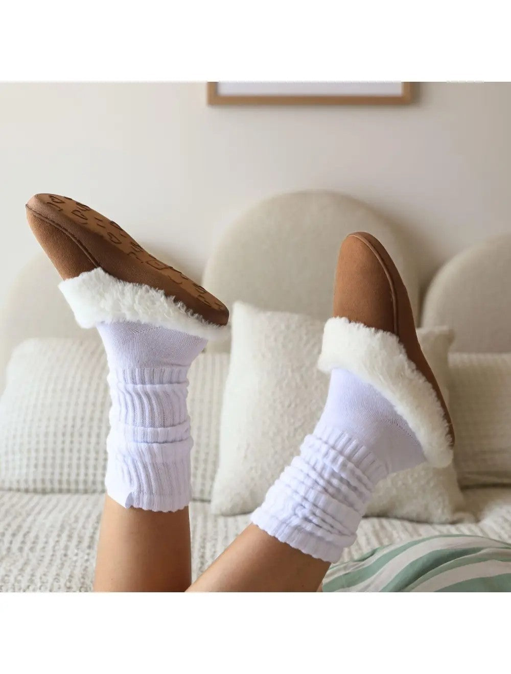 Snuggup's Women's Slide Chestnut Suede [siz:35-36]