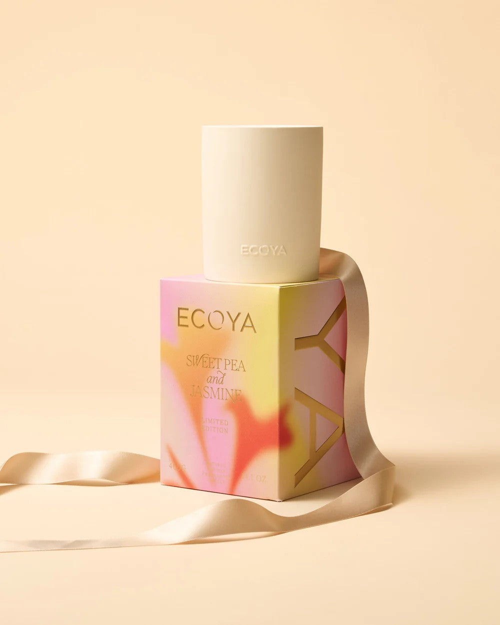 Ecoya Sweet Pea & Jasmine Ceramic Madison Candle
