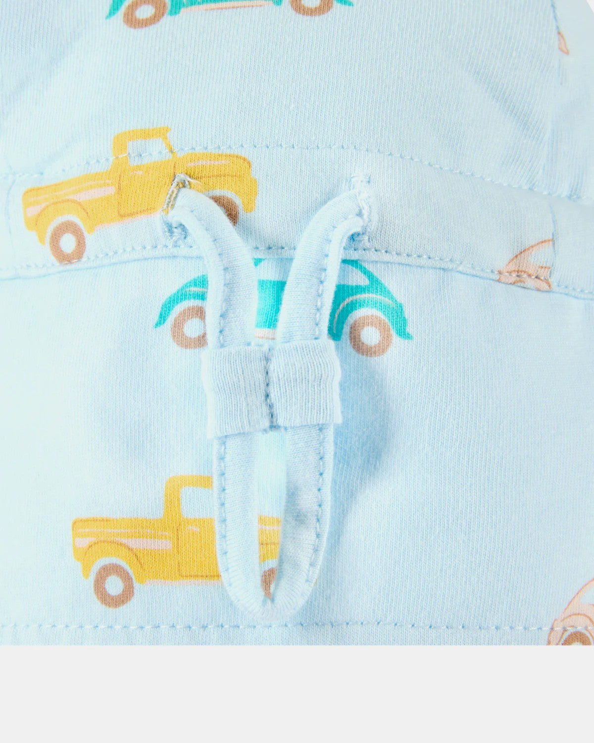 Toshi Flap Cap Down Under Fast Lane Sky [siz:xxs]