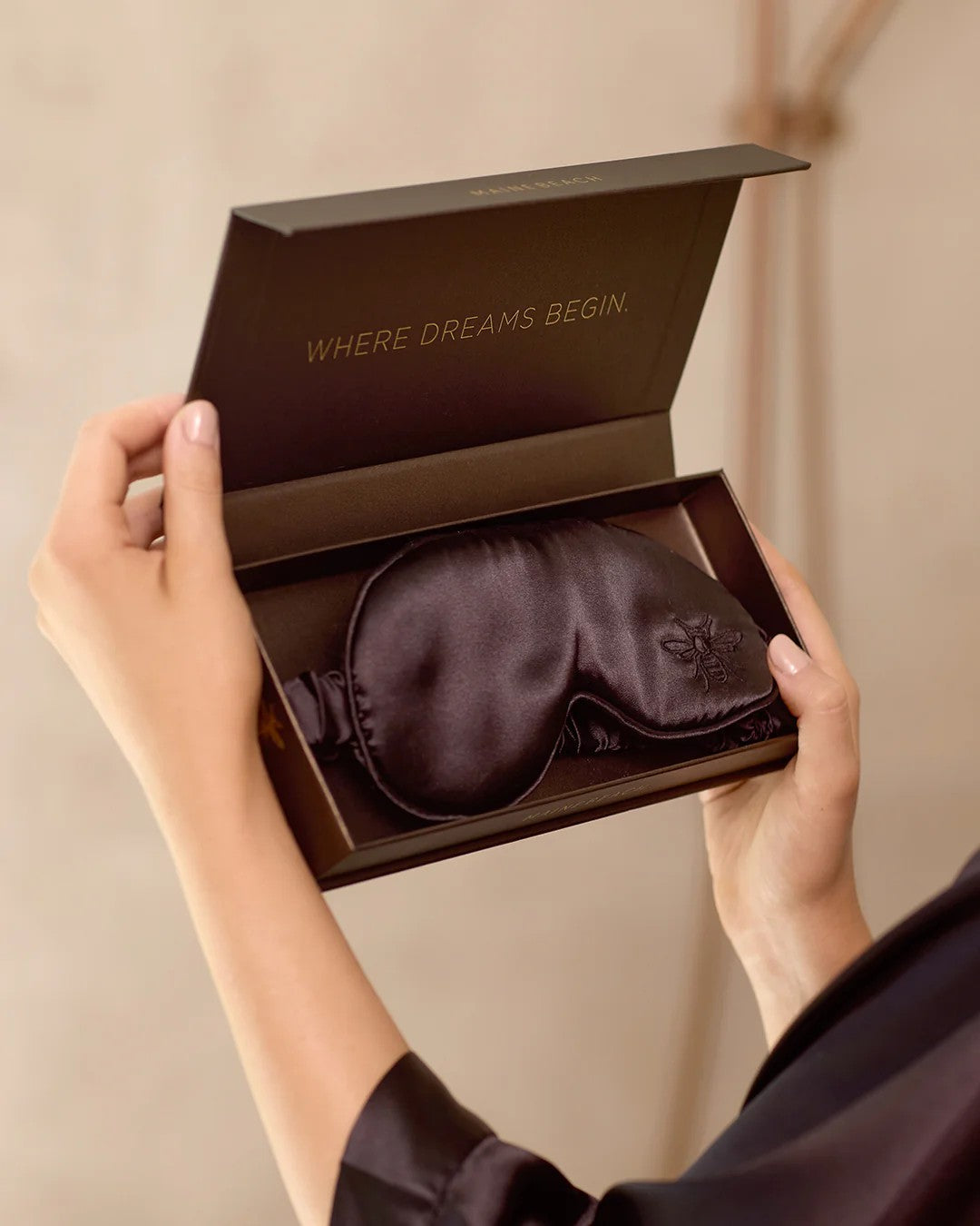 Maine Beach Sleep Eye Mask Satin - Midnight Black 