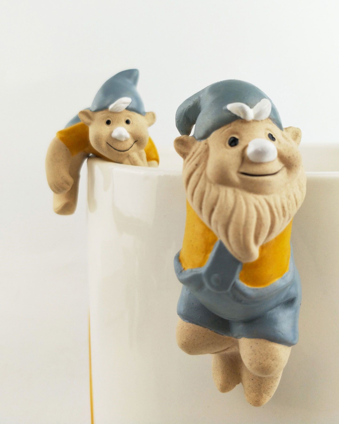 Pot Hanger - Gnome Blue & Yellow