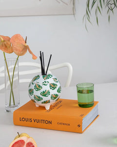 Moss St. Green Sage & Cedar Ceramic Diffuser 100ml