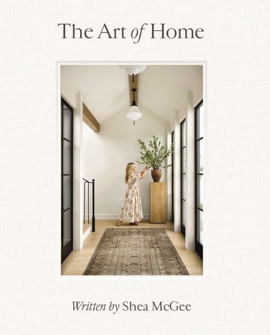 The Art Of Home:a Designe To Creating An Elevated Yet Approachable Home