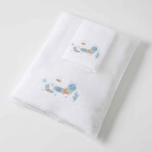 Load image into Gallery viewer, Little Critters Blue Bath Towel &amp; Face Washer in Organza Bag
