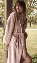 Load image into Gallery viewer, Gingerlilly Luxury Plush Robe Pink  ENID Size  S
