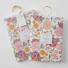 Load image into Gallery viewer, Dahlia Scented Hanging Sachets S/4
