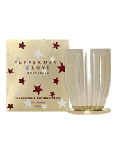 Load image into Gallery viewer, Soy Candle 370g - Champagne &amp; Red Raspberries
